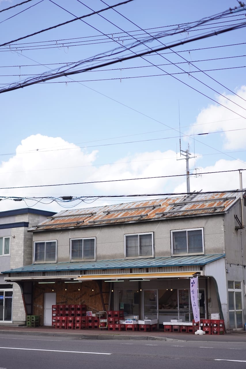 新岡商店 | カレイ・エビ・ヒラメ・タコなど