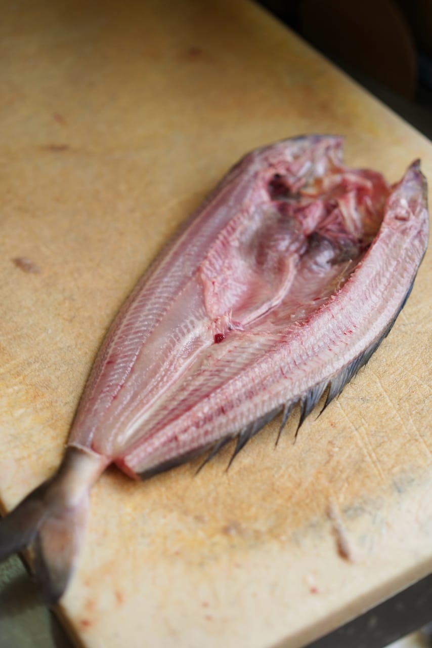 新岡商店 | カレイ・エビ・ヒラメ・タコなど